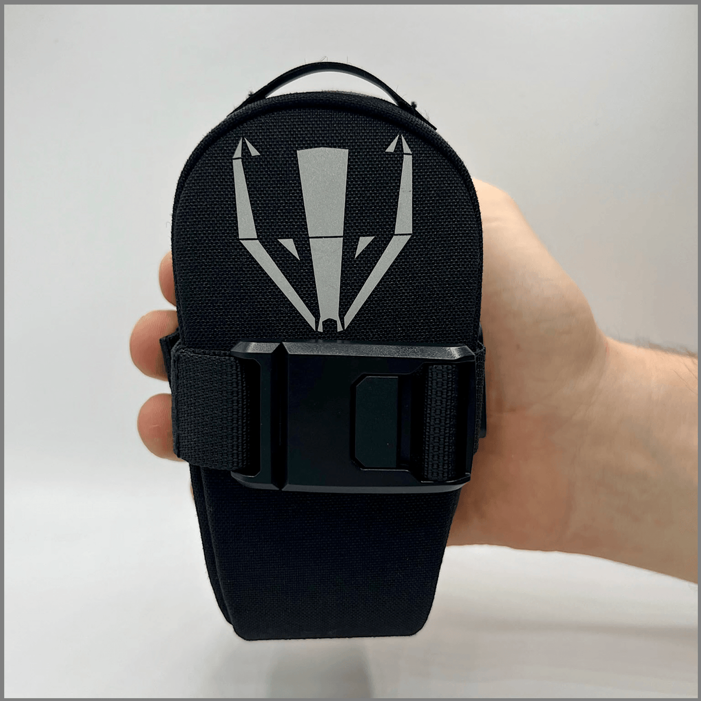 DACHS Mini Sattel-Tasche mit Magnetclip & Lichthalter